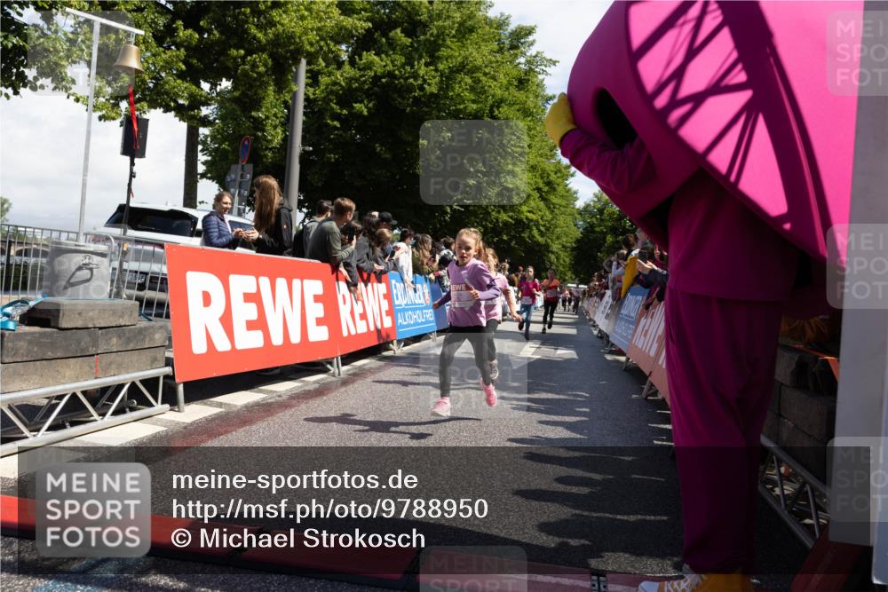 14.06.2026 - REWE Women's Run Michael Strokosch http://msf.ph/oto/9788950 14.06.2026 11:37:07 Laufen  meine-sportfotos.de