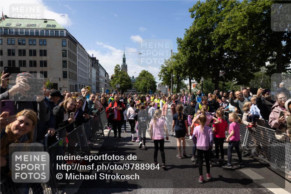 14.06.2026 - REWE Women's Run Michael Strokosch http://msf.ph/oto/9788964 14.06.2026 11:37:17 Laufen  meine-sportfotos.de