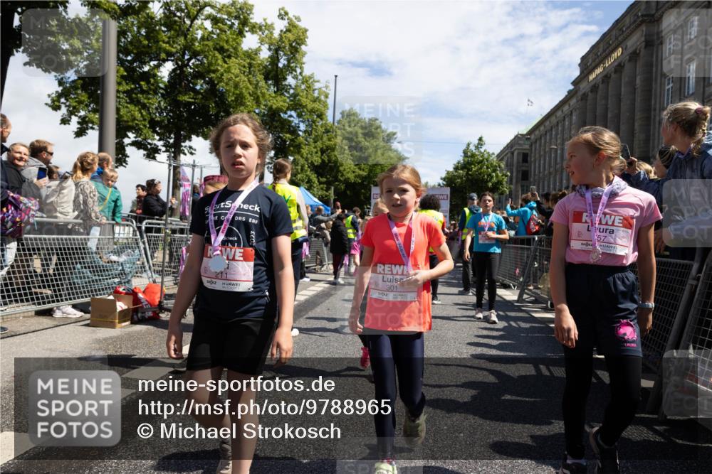 14.06.2026 - REWE Women's Run Michael Strokosch http://msf.ph/oto/9788965 14.06.2026 11:37:35 Laufen 211, 301, 7, 57 meine-sportfotos.de
