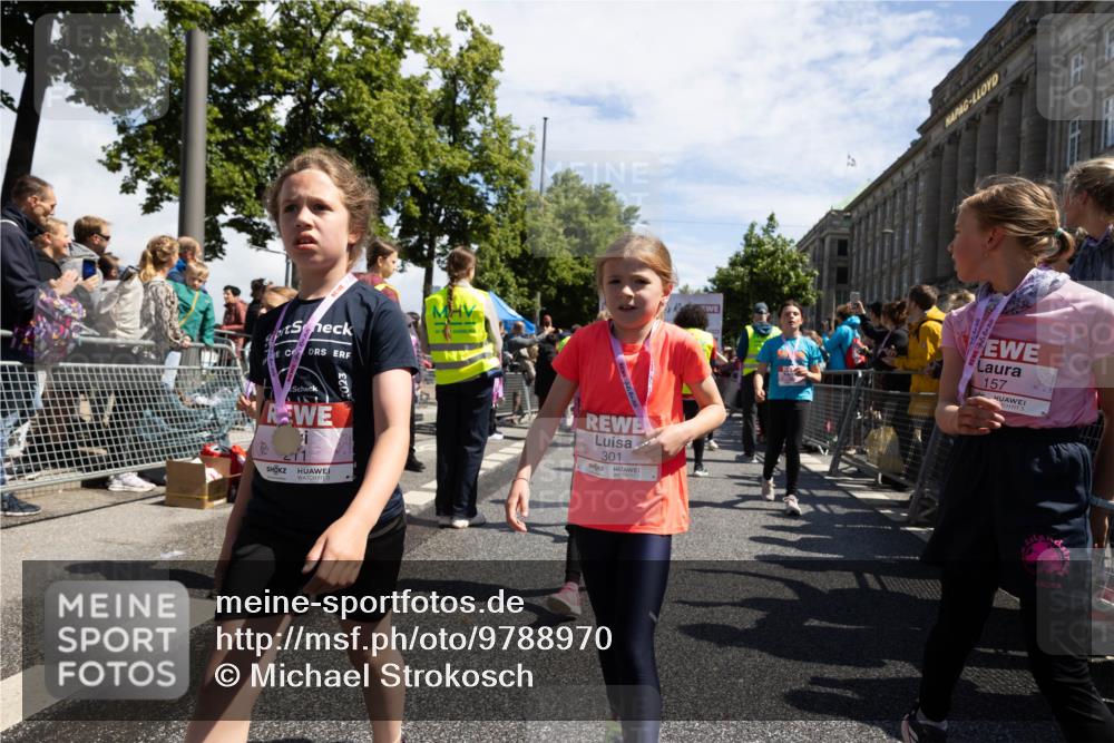 14.06.2026 - REWE Women's Run Michael Strokosch http://msf.ph/oto/9788970 14.06.2026 11:37:35 Laufen 5, 023, 301, 157 meine-sportfotos.de