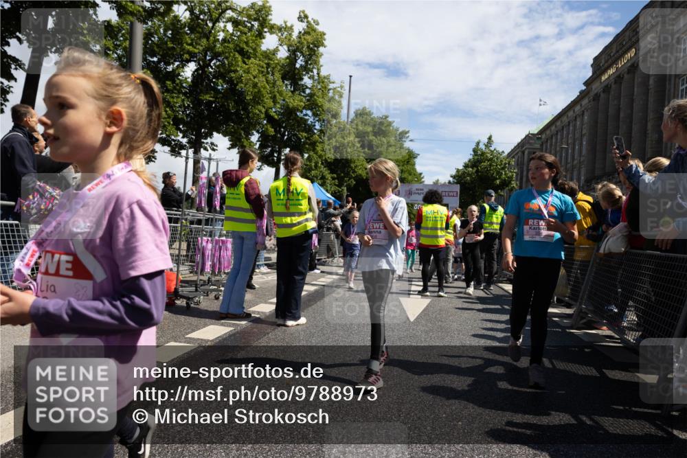 14.06.2026 - REWE Women's Run Michael Strokosch http://msf.ph/oto/9788973 14.06.2026 11:37:37 Laufen 3, 0, 00 meine-sportfotos.de