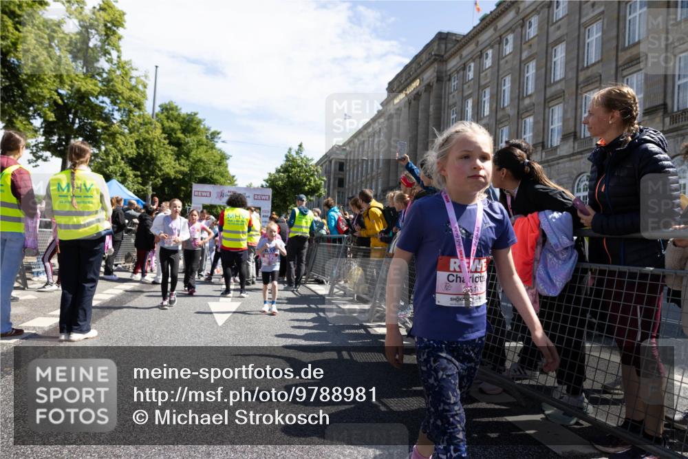 14.06.2026 - REWE Women's Run Michael Strokosch http://msf.ph/oto/9788981 14.06.2026 11:37:44 Laufen  meine-sportfotos.de