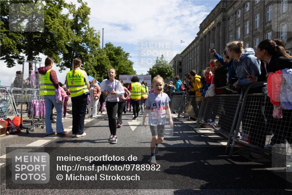 14.06.2026 - REWE Women's Run Michael Strokosch http://msf.ph/oto/9788982 14.06.2026 11:37:46 Laufen  meine-sportfotos.de