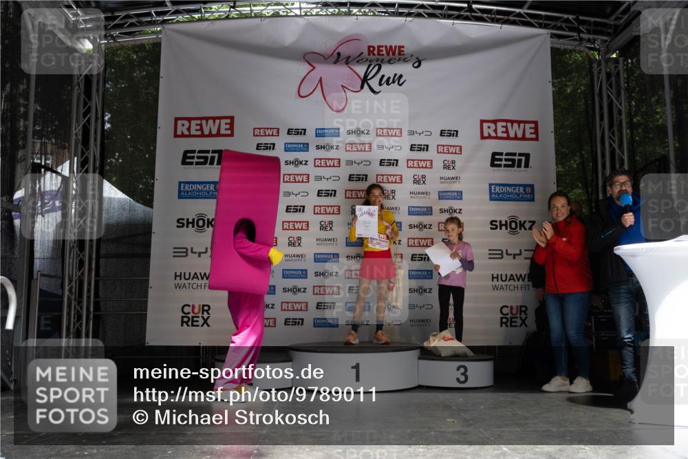 14.06.2026 - REWE Women's Run Michael Strokosch http://msf.ph/oto/9789011 14.06.2026 11:56:52 Laufen 3, 34, 34, 3, 5, 34, 5, 34, 5, 5, 7, 5, 34, 5, 34, 1, 3 meine-sportfotos.de