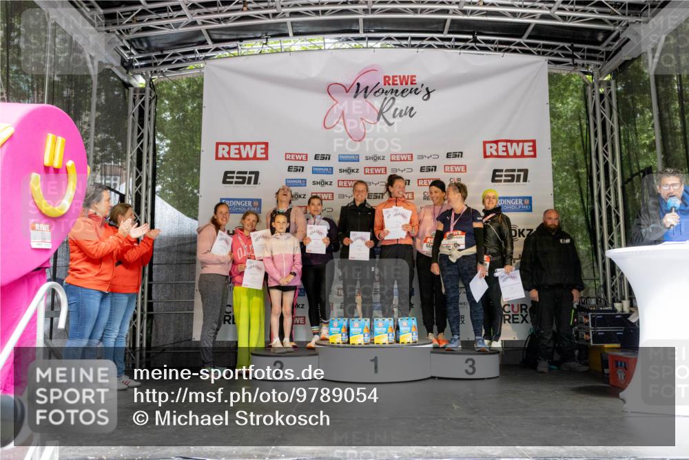 14.06.2026 - REWE Women's Run Michael Strokosch http://msf.ph/oto/9789054 14.06.2026 12:05:30 Laufen 3, 3, 34, 7, 2, 1, 3 meine-sportfotos.de