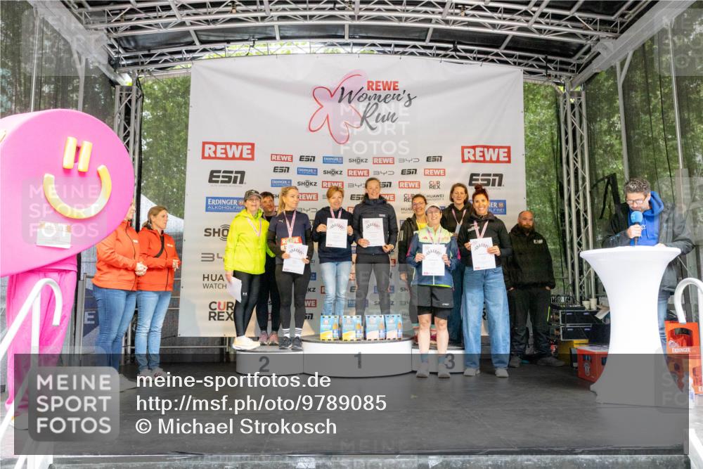 14.06.2026 - REWE Women's Run Michael Strokosch http://msf.ph/oto/9789085 14.06.2026 12:10:28 Laufen 3, 57, 3, 34, 57, 7, 34, 34, 2, 77, 1, 34, 3 meine-sportfotos.de
