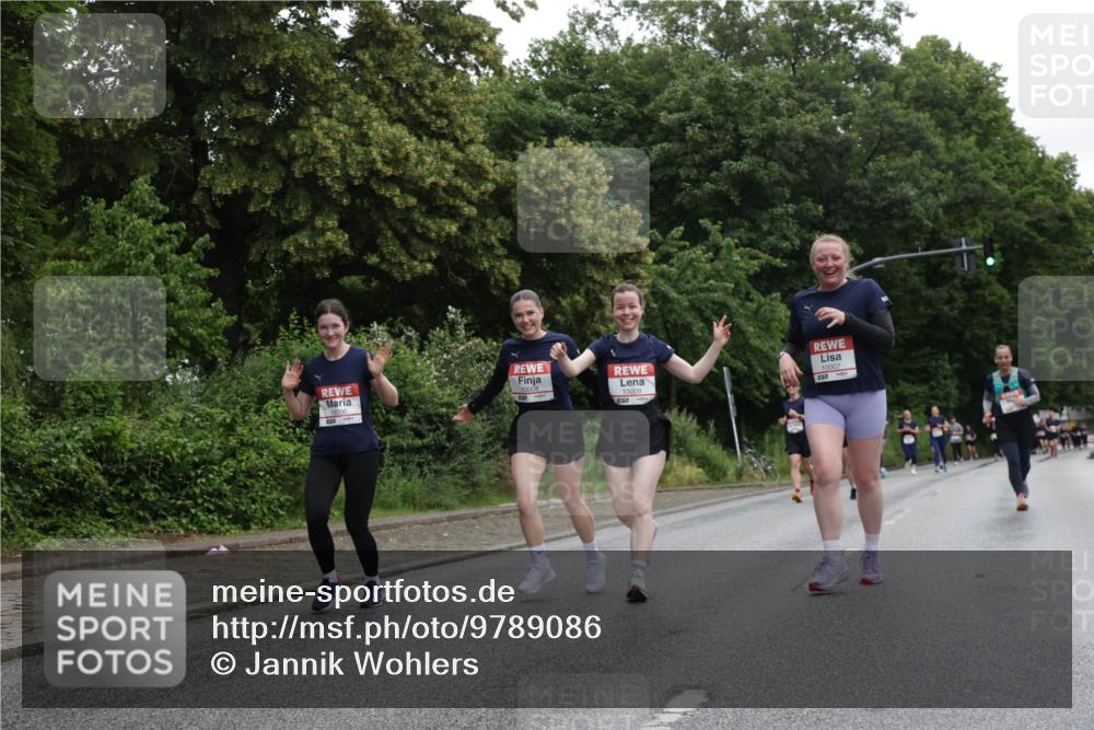 14.06.2026 - REWE Women's Run Jannik Wohlers http://msf.ph/oto/9789086 14.06.2026 10:01:55 Laufen 10008, 10009, 10007 meine-sportfotos.de