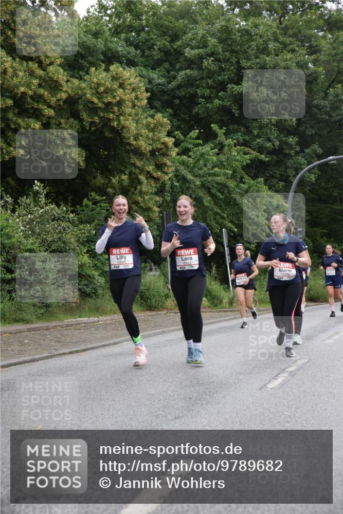 14.06.2026 - REWE Women's Run Jannik Wohlers http://msf.ph/oto/9789682 14.06.2026 10:02:59 Laufen 10846, 10114, 10376 meine-sportfotos.de