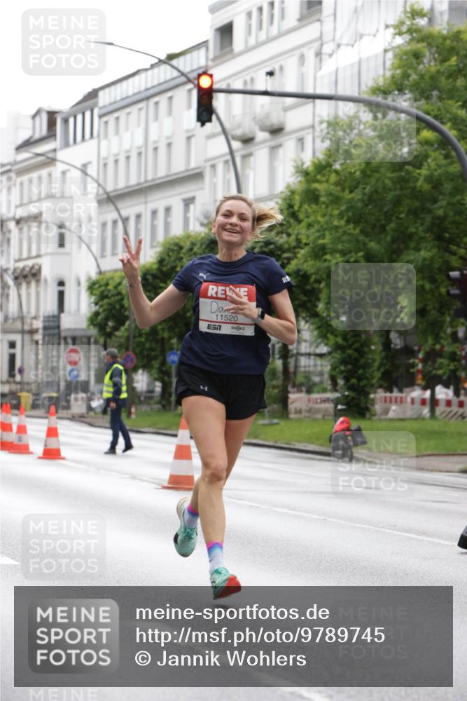 14.06.2026 - REWE Women's Run Jannik Wohlers http://msf.ph/oto/9789745 14.06.2026 09:43:25 Laufen 11520 meine-sportfotos.de