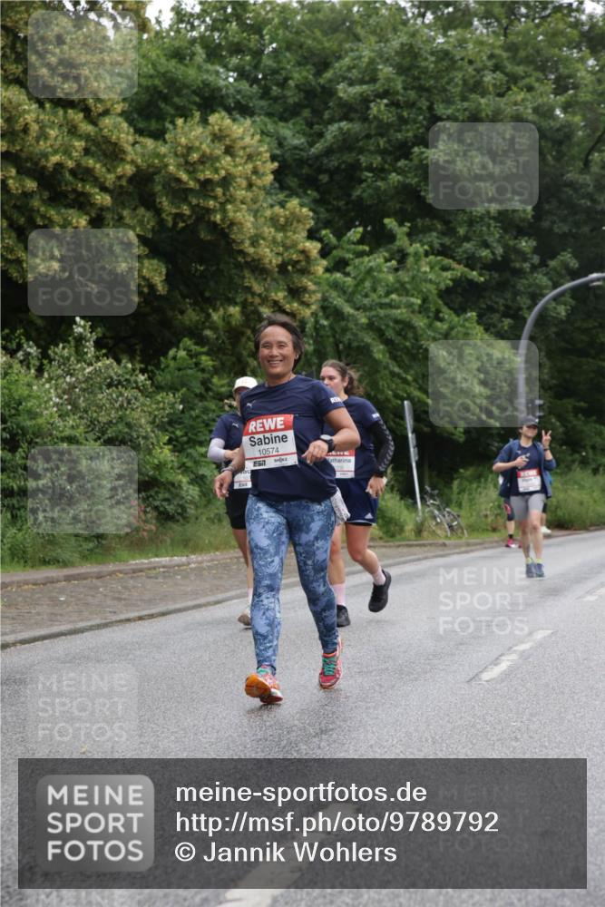 14.06.2026 - REWE Women's Run Jannik Wohlers http://msf.ph/oto/9789792 14.06.2026 10:03:05 Laufen 10574, 57 meine-sportfotos.de