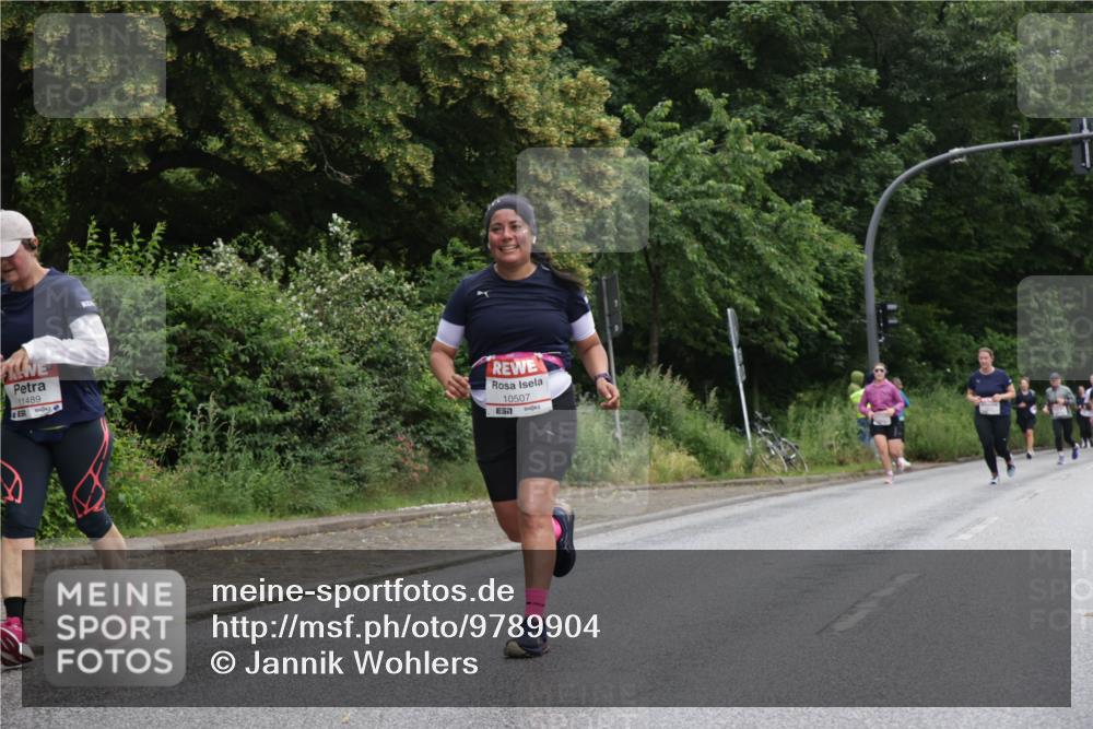 14.06.2026 - REWE Women's Run Jannik Wohlers http://msf.ph/oto/9789904 14.06.2026 10:03:14 Laufen 11489, 10507 meine-sportfotos.de