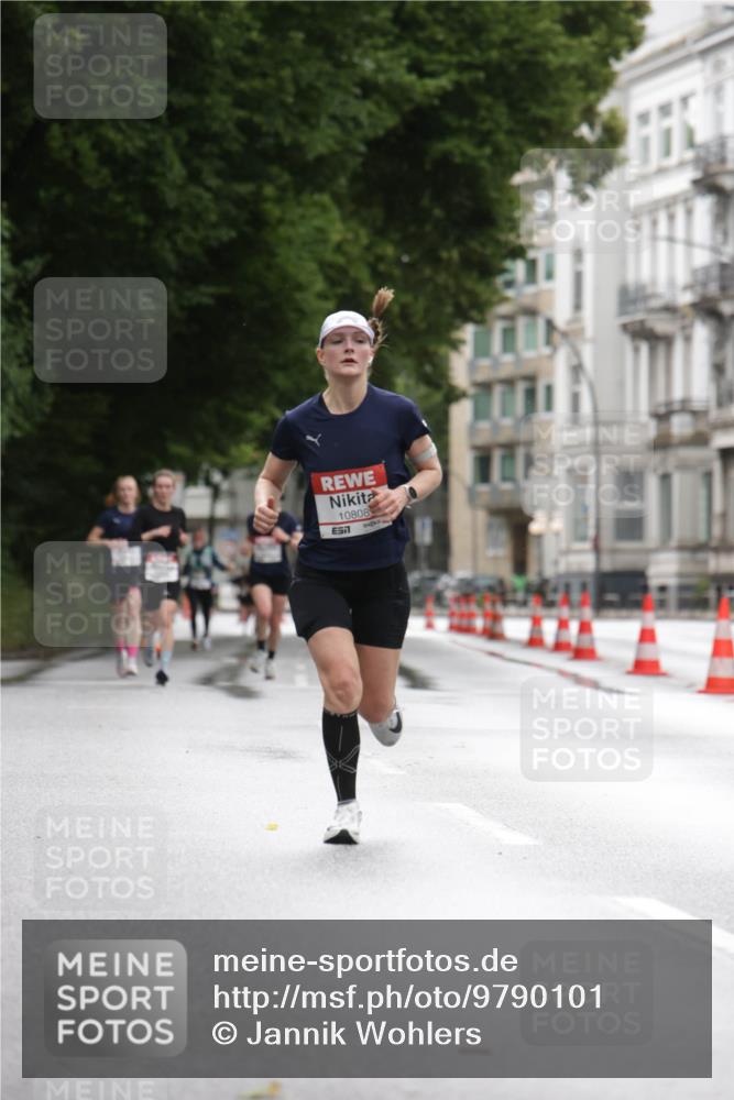 14.06.2026 - REWE Women's Run Jannik Wohlers http://msf.ph/oto/9790101 14.06.2026 09:44:16 Laufen 10808, 651 meine-sportfotos.de