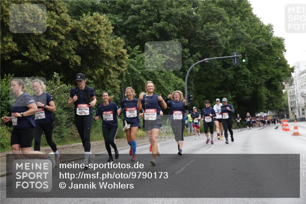 14.06.2026 - REWE Women's Run Jannik Wohlers http://msf.ph/oto/9790173 14.06.2026 10:03:35 Laufen 10124, 57, 10288 meine-sportfotos.de