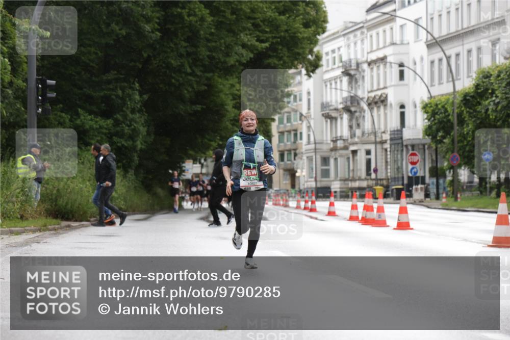14.06.2026 - REWE Women's Run Jannik Wohlers http://msf.ph/oto/9790285 14.06.2026 09:44:33 Laufen 10827, 7 meine-sportfotos.de