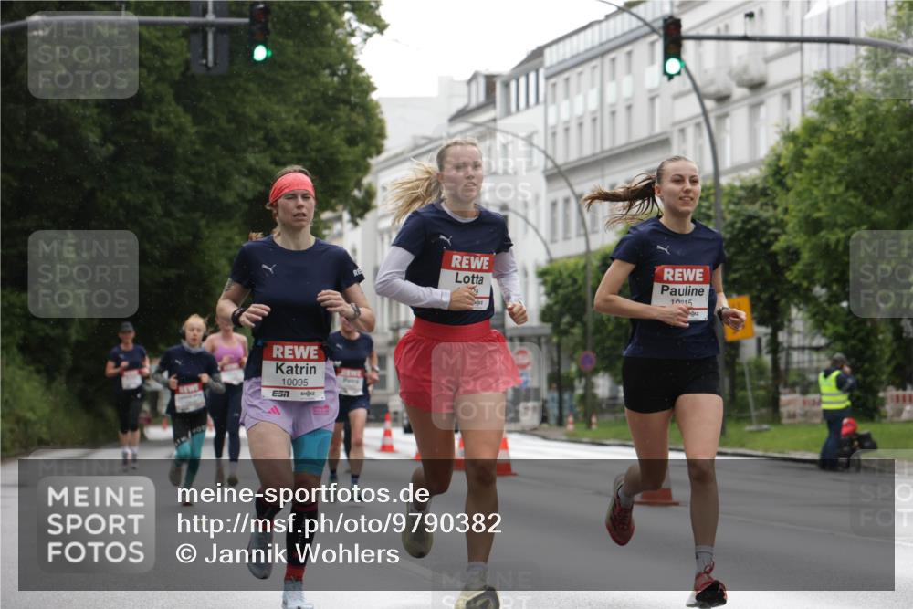 14.06.2026 - REWE Women's Run Jannik Wohlers http://msf.ph/oto/9790382 14.06.2026 09:45:15 Laufen 10095, 10015 meine-sportfotos.de