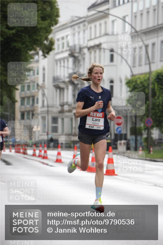 14.06.2026 - REWE Women's Run Jannik Wohlers http://msf.ph/oto/9790536 14.06.2026 09:45:57 Laufen 10106, 7 meine-sportfotos.de