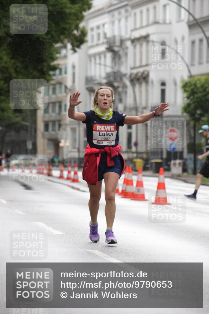 14.06.2026 - REWE Women's Run Jannik Wohlers http://msf.ph/oto/9790653 14.06.2026 09:46:04 Laufen 11287 meine-sportfotos.de