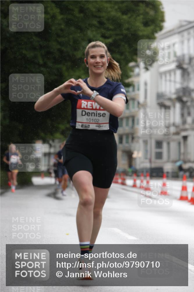 14.06.2026 - REWE Women's Run Jannik Wohlers http://msf.ph/oto/9790710 14.06.2026 09:46:07 Laufen 10102, 7 meine-sportfotos.de