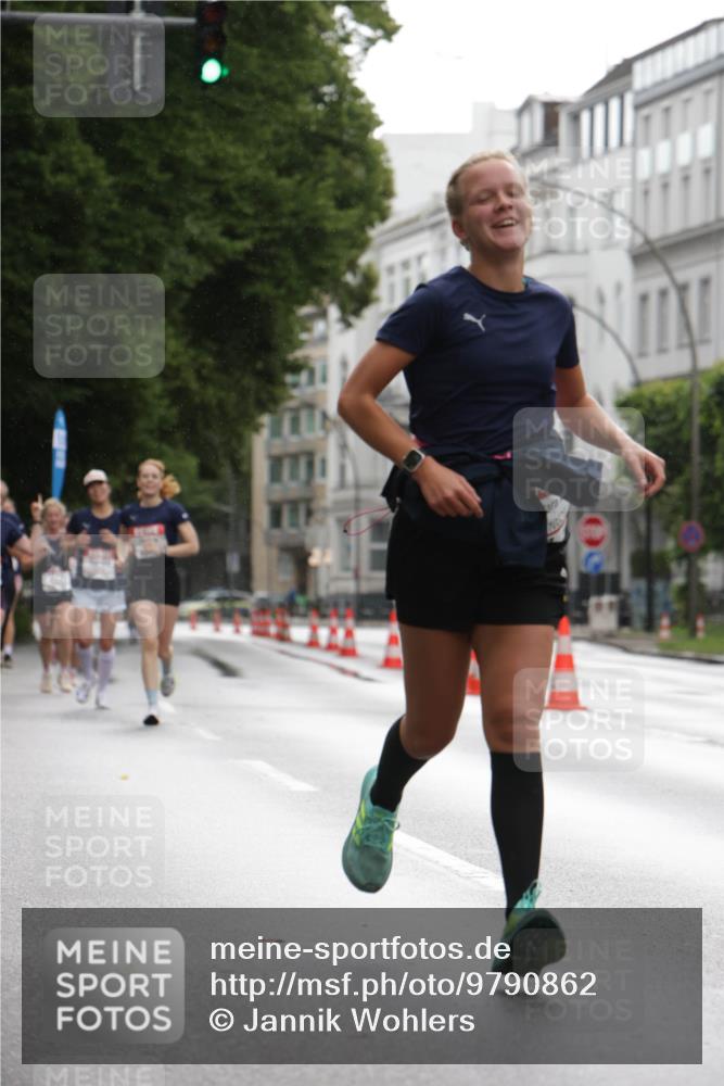 14.06.2026 - REWE Women's Run Jannik Wohlers http://msf.ph/oto/9790862 14.06.2026 09:46:30 Laufen  meine-sportfotos.de
