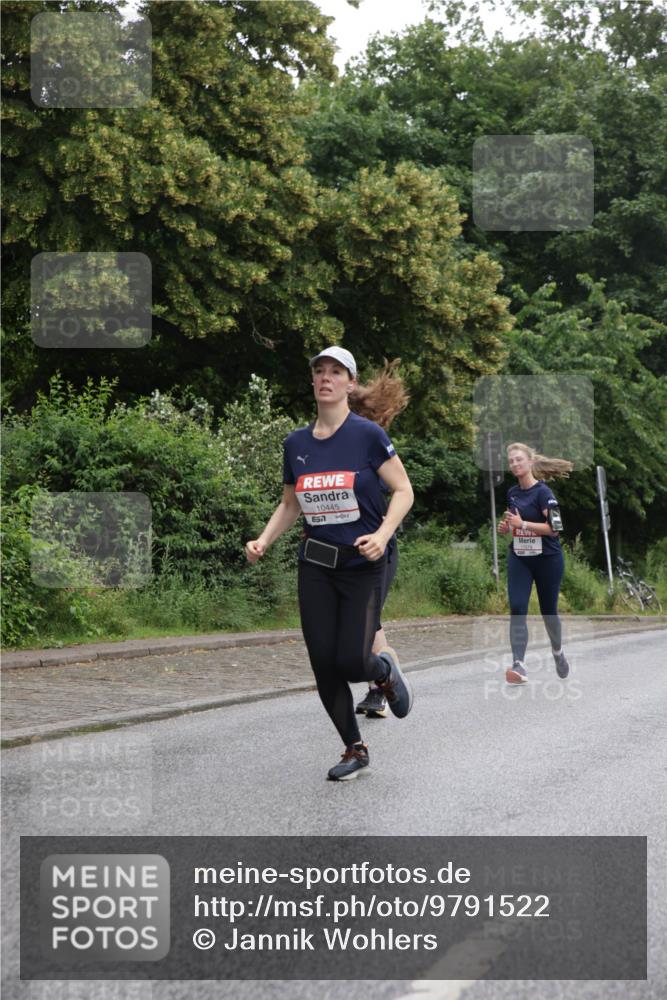 14.06.2026 - REWE Women's Run Jannik Wohlers http://msf.ph/oto/9791522 14.06.2026 10:05:45 Laufen 10445, 657 meine-sportfotos.de