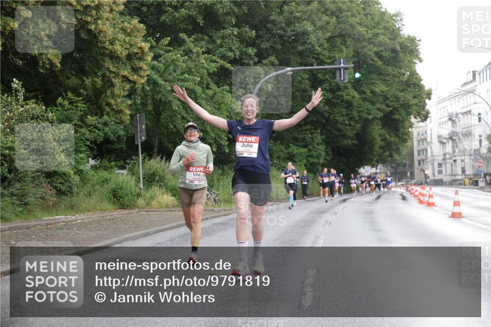 14.06.2026 - REWE Women's Run Jannik Wohlers http://msf.ph/oto/9791819 14.06.2026 09:50:02 Laufen 10806, 11395 meine-sportfotos.de