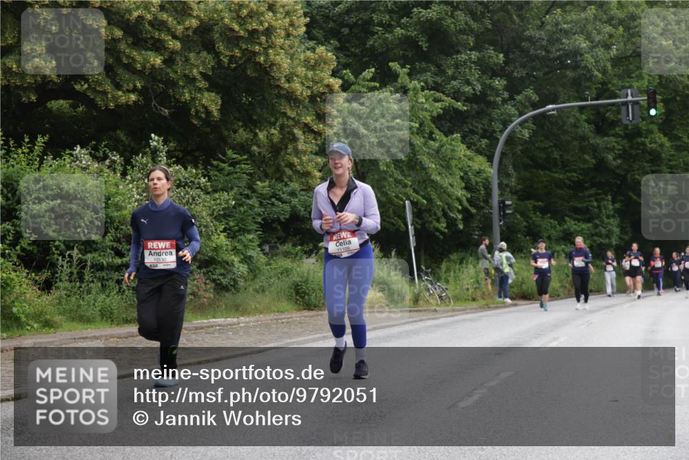 14.06.2026 - REWE Women's Run Jannik Wohlers http://msf.ph/oto/9792051 14.06.2026 10:06:41 Laufen 10130, 11109 meine-sportfotos.de