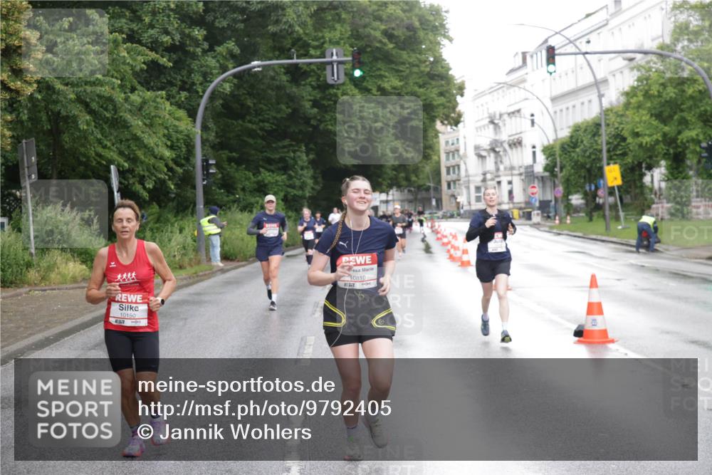 14.06.2026 - REWE Women's Run Jannik Wohlers http://msf.ph/oto/9792405 14.06.2026 09:51:07 Laufen 10150, 10810, 7 meine-sportfotos.de