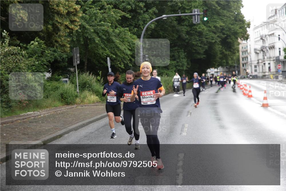 14.06.2026 - REWE Women's Run Jannik Wohlers http://msf.ph/oto/9792505 14.06.2026 09:51:19 Laufen 11238, 7 meine-sportfotos.de