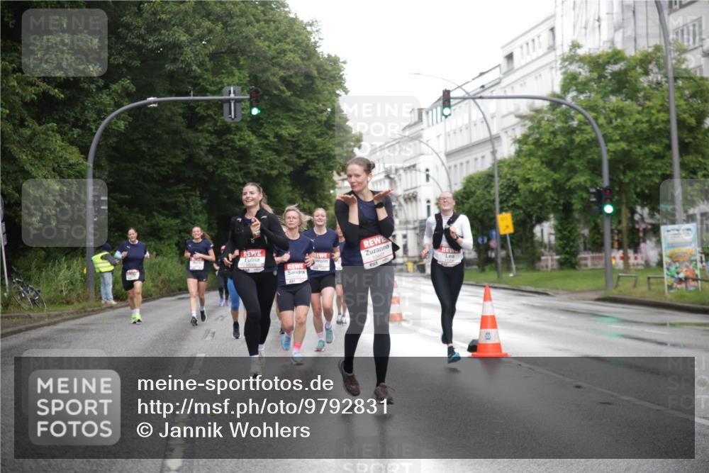 14.06.2026 - REWE Women's Run Jannik Wohlers http://msf.ph/oto/9792831 14.06.2026 09:51:52 Laufen  meine-sportfotos.de