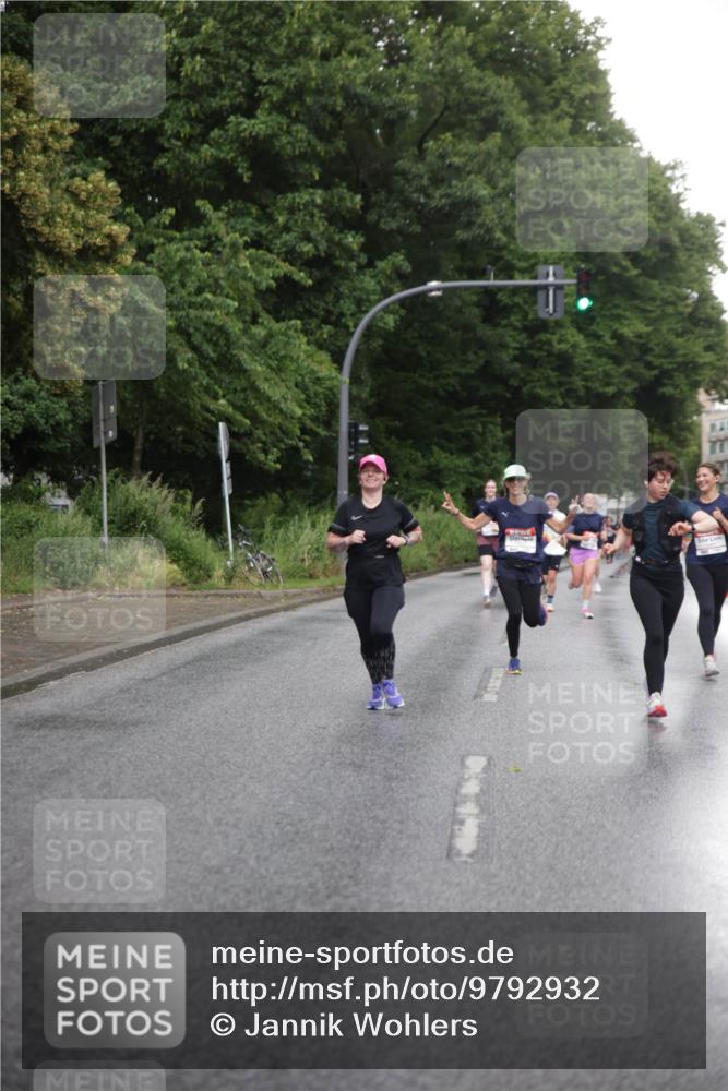 14.06.2026 - REWE Women's Run Jannik Wohlers http://msf.ph/oto/9792932 14.06.2026 09:51:59 Laufen  meine-sportfotos.de