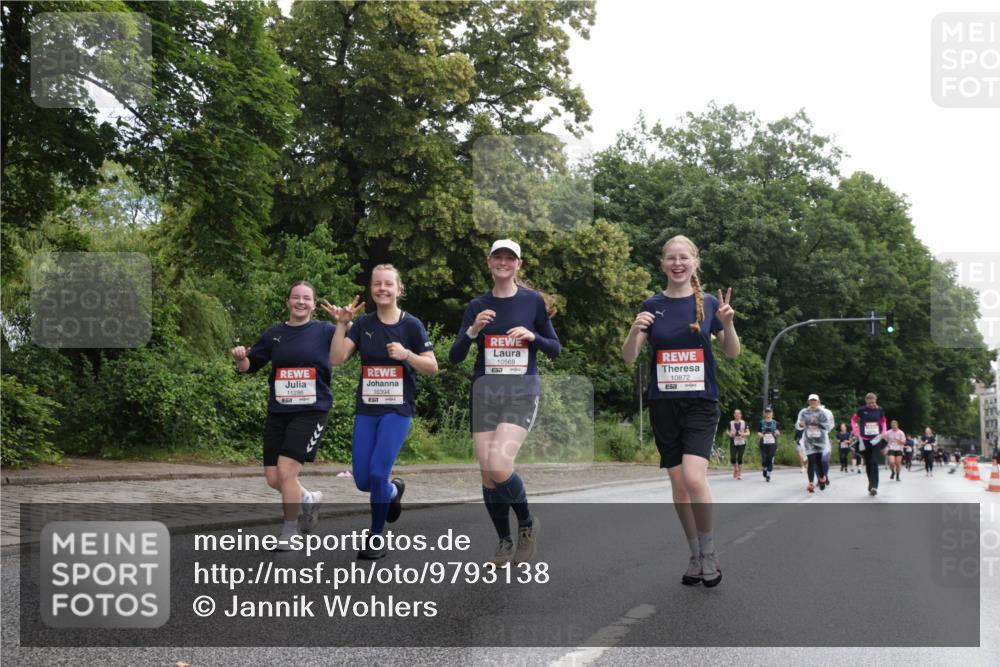 14.06.2026 - REWE Women's Run Jannik Wohlers http://msf.ph/oto/9793138 14.06.2026 10:08:20 Laufen 11286, 10394, 7, 10872 meine-sportfotos.de