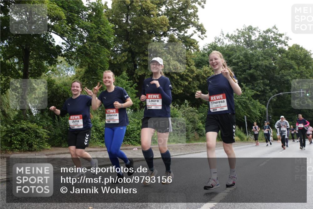 14.06.2026 - REWE Women's Run Jannik Wohlers http://msf.ph/oto/9793156 14.06.2026 10:08:21 Laufen 11286, 10394, 51, 10569, 517, 10872, 57 meine-sportfotos.de