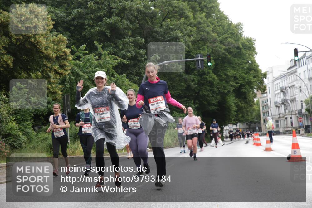 14.06.2026 - REWE Women's Run Jannik Wohlers http://msf.ph/oto/9793184 14.06.2026 10:08:24 Laufen 10452, 3, 10711 meine-sportfotos.de