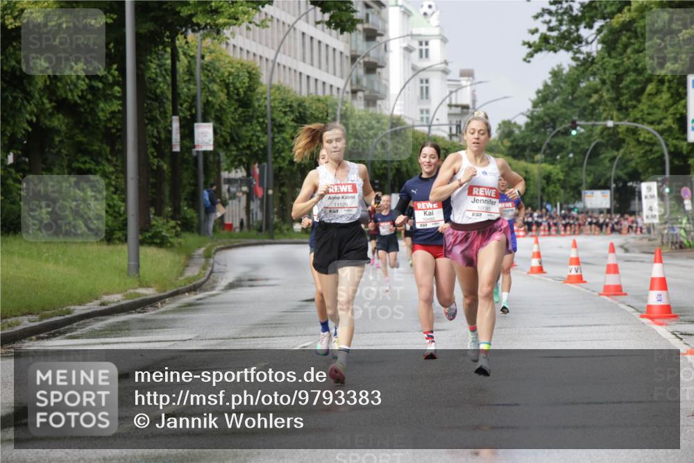 14.06.2026 - REWE Women's Run Jannik Wohlers http://msf.ph/oto/9793383 14.06.2026 09:06:58 Laufen 11126, 10480, 5, 10080, 57 meine-sportfotos.de