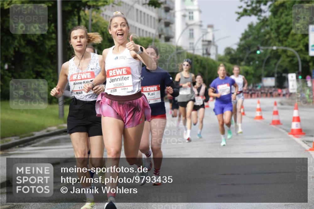 14.06.2026 - REWE Women's Run Jannik Wohlers http://msf.ph/oto/9793435 14.06.2026 09:07:00 Laufen 11, 57, 10080, 10480, 67 meine-sportfotos.de