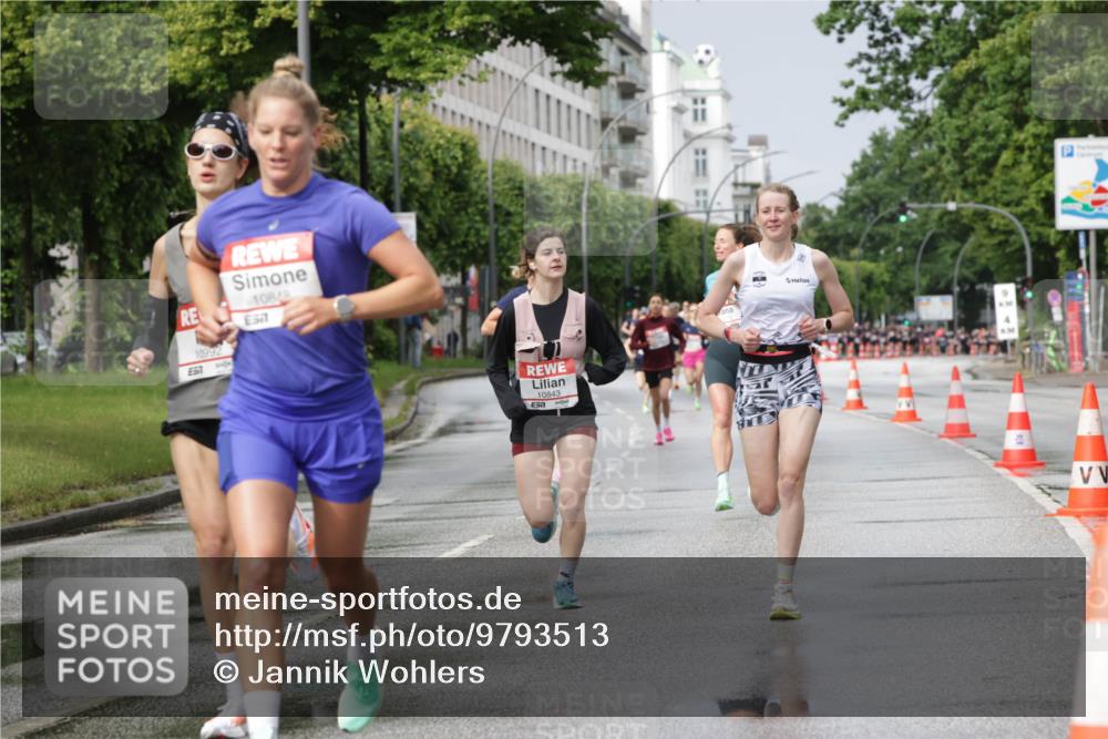 14.06.2026 - REWE Women's Run Jannik Wohlers http://msf.ph/oto/9793513 14.06.2026 09:07:06 Laufen 10992, 1084, 7, 10843 meine-sportfotos.de