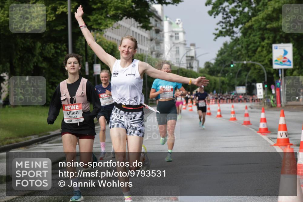 14.06.2026 - REWE Women's Run Jannik Wohlers http://msf.ph/oto/9793531 14.06.2026 09:07:07 Laufen 10843 meine-sportfotos.de