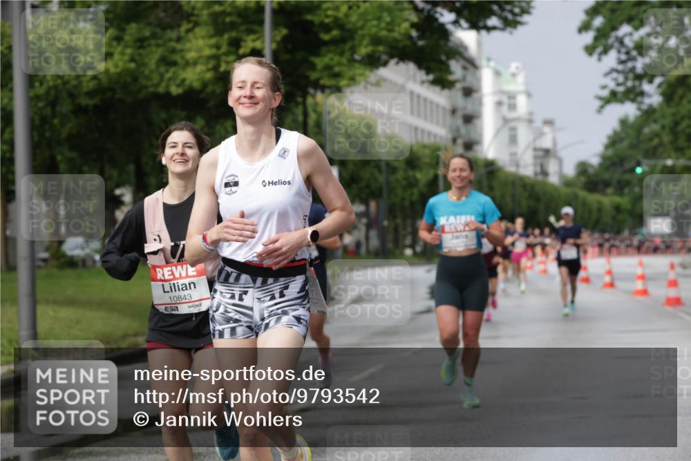 14.06.2026 - REWE Women's Run Jannik Wohlers http://msf.ph/oto/9793542 14.06.2026 09:07:08 Laufen 10843, 57 meine-sportfotos.de