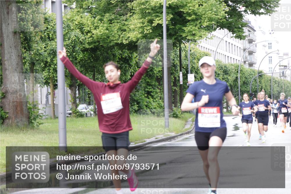 14.06.2026 - REWE Women's Run Jannik Wohlers http://msf.ph/oto/9793571 14.06.2026 09:07:16 Laufen  meine-sportfotos.de