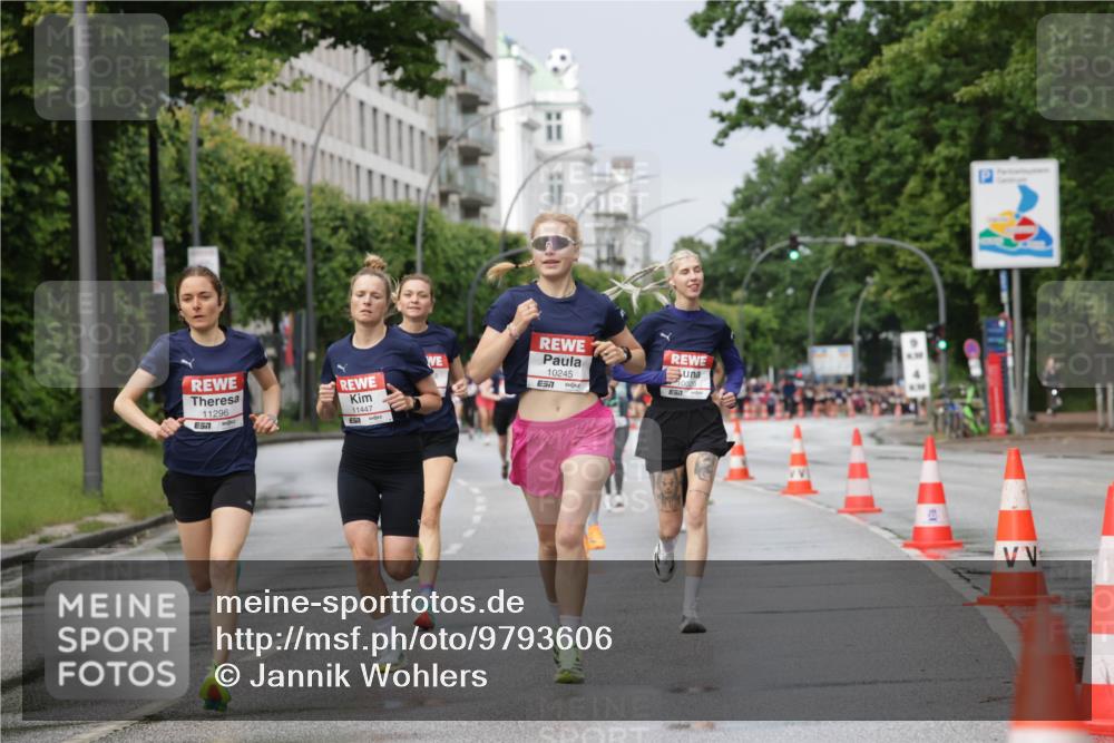 14.06.2026 - REWE Women's Run Jannik Wohlers http://msf.ph/oto/9793606 14.06.2026 09:07:21 Laufen 11296, 11447, 7, 10245, 7, 10020 meine-sportfotos.de