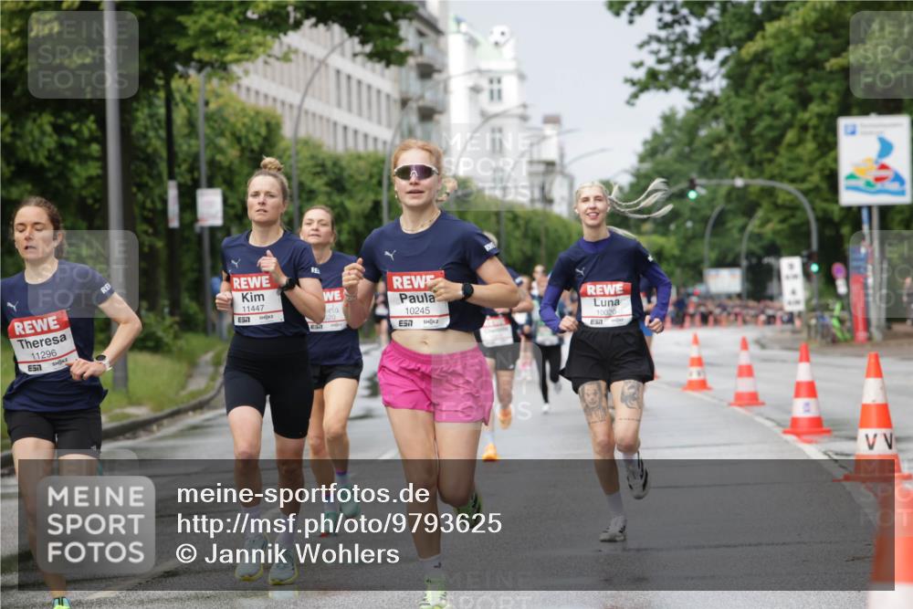 14.06.2026 - REWE Women's Run Jannik Wohlers http://msf.ph/oto/9793625 14.06.2026 09:07:22 Laufen 11296, 11447, 520, 10245, 57, 10020 meine-sportfotos.de