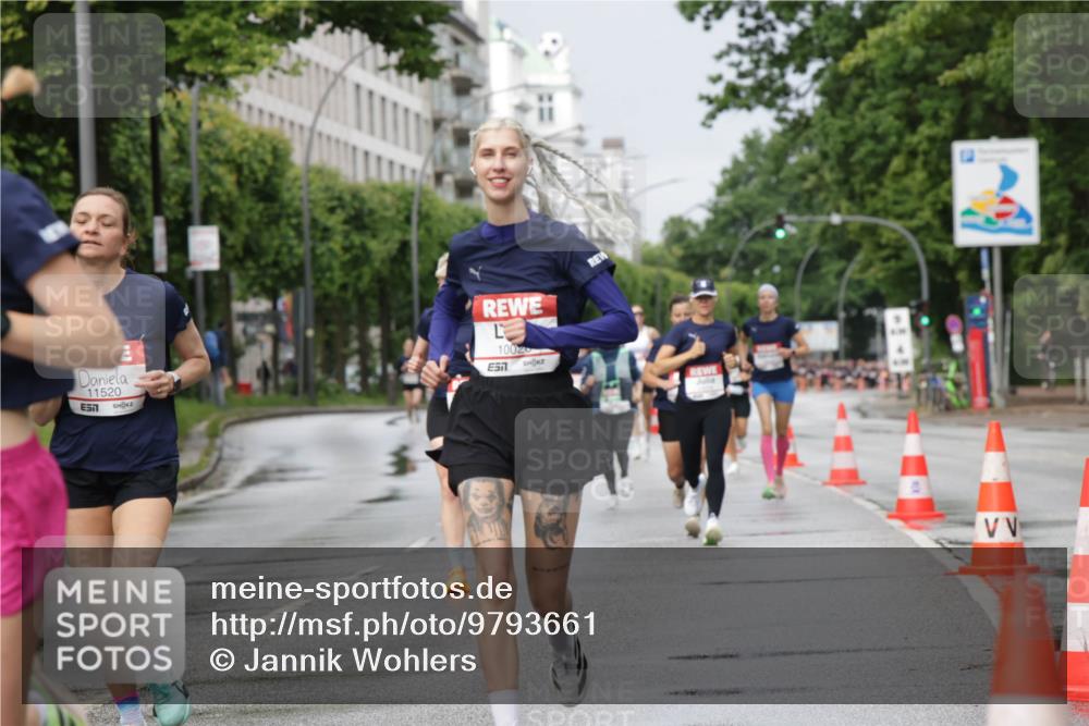 14.06.2026 - REWE Women's Run Jannik Wohlers http://msf.ph/oto/9793661 14.06.2026 09:07:24 Laufen 11520, 10020, 7 meine-sportfotos.de