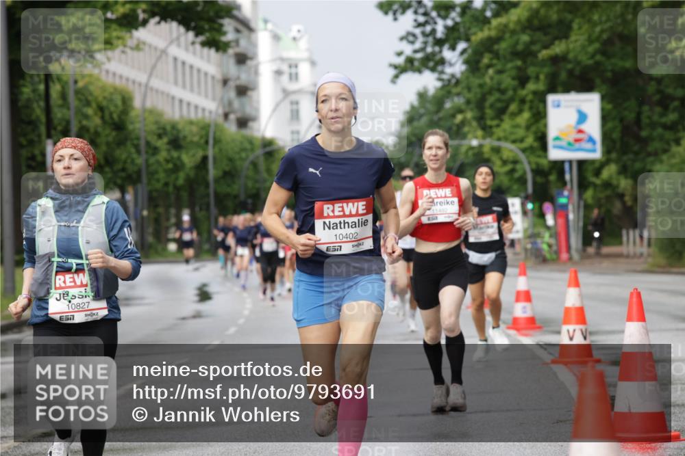 14.06.2026 - REWE Women's Run Jannik Wohlers http://msf.ph/oto/9793691 14.06.2026 09:07:33 Laufen 10827, 10402, 57, 11492, 857 meine-sportfotos.de