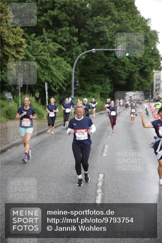 14.06.2026 - REWE Women's Run Jannik Wohlers http://msf.ph/oto/9793754 14.06.2026 09:53:19 Laufen  meine-sportfotos.de
