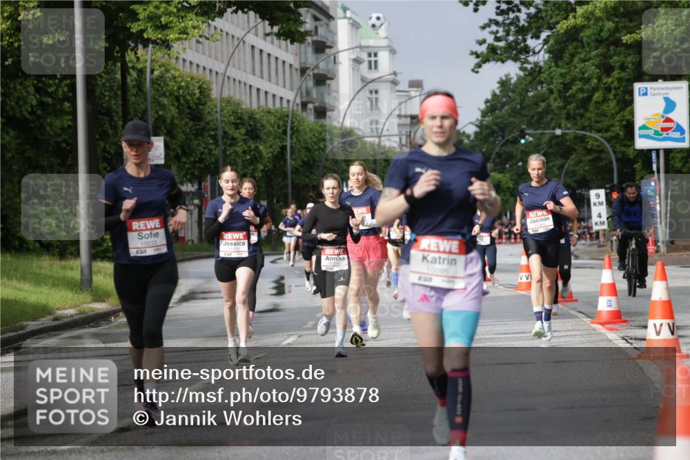 14.06.2026 - REWE Women's Run Jannik Wohlers http://msf.ph/oto/9793878 14.06.2026 09:07:45 Laufen 10233, 31, 11173, 10274, 10095, 9, 11351, 4 meine-sportfotos.de