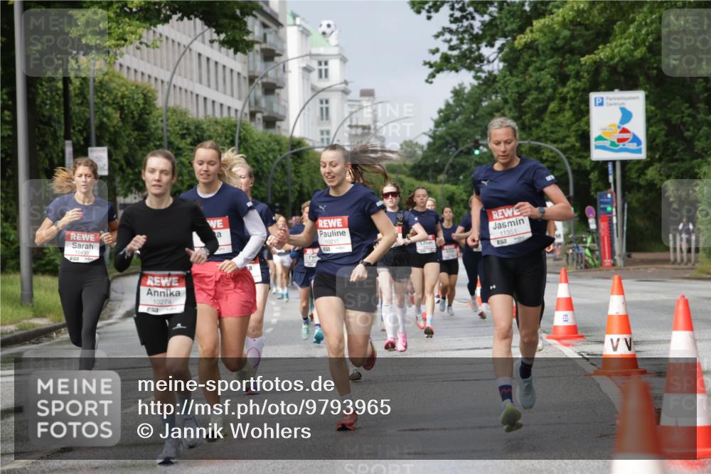14.06.2026 - REWE Women's Run Jannik Wohlers http://msf.ph/oto/9793965 14.06.2026 09:07:49 Laufen 10430, 10274, 10215, 11351, 517 meine-sportfotos.de