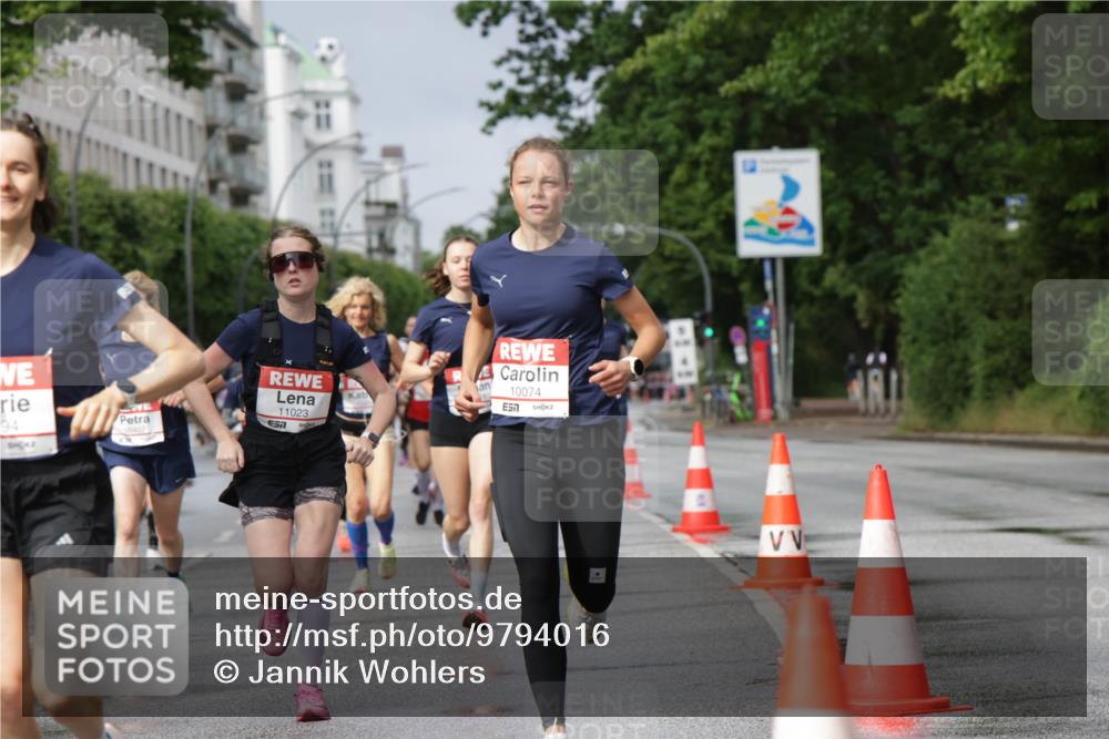 14.06.2026 - REWE Women's Run Jannik Wohlers http://msf.ph/oto/9794016 14.06.2026 09:07:53 Laufen 3, 94, 11023, 7, 10074, 57 meine-sportfotos.de