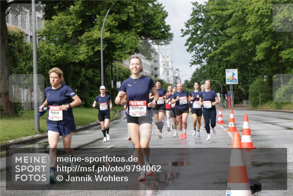 14.06.2026 - REWE Women's Run Jannik Wohlers http://msf.ph/oto/9794062 14.06.2026 09:07:57 Laufen 10407, 10601 meine-sportfotos.de