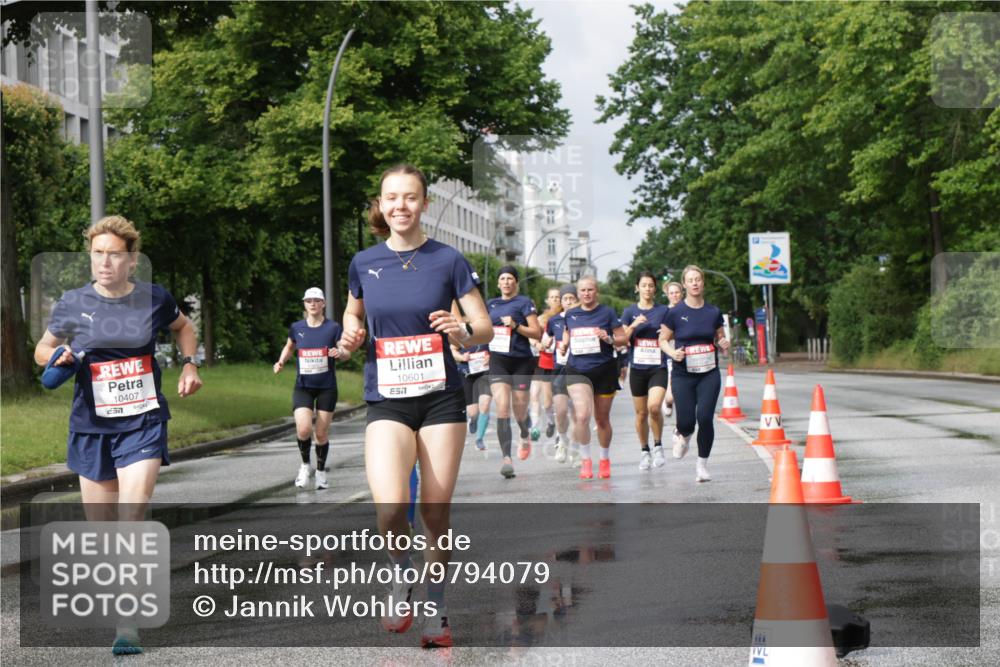 14.06.2026 - REWE Women's Run Jannik Wohlers http://msf.ph/oto/9794079 14.06.2026 09:07:58 Laufen 10407, 10601, 57 meine-sportfotos.de