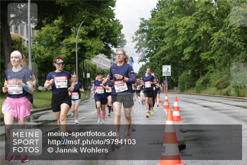 14.06.2026 - REWE Women's Run Jannik Wohlers http://msf.ph/oto/9794103 14.06.2026 09:08:10 Laufen 10650, 57, 11360, 10763, 57, 6693, 02, 22 meine-sportfotos.de